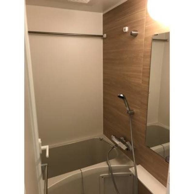 バス・シャワールーム　※別部屋の参考写真です。