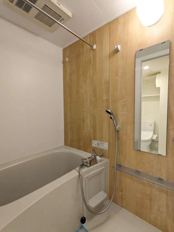 バス・シャワールーム　日々の疲れを癒すお風呂付です