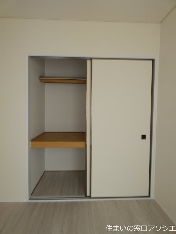 収納　クローゼット