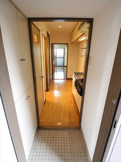 玄関　松山市木屋町　サンパティックＵ－１　玄関