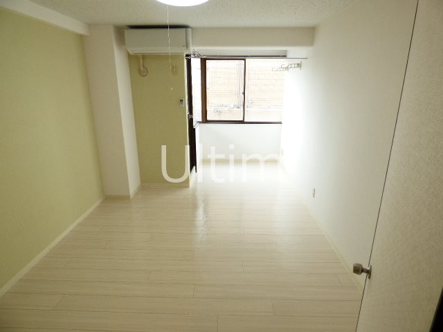 居室・リビング　別部屋のお写真です。ご参考までに！