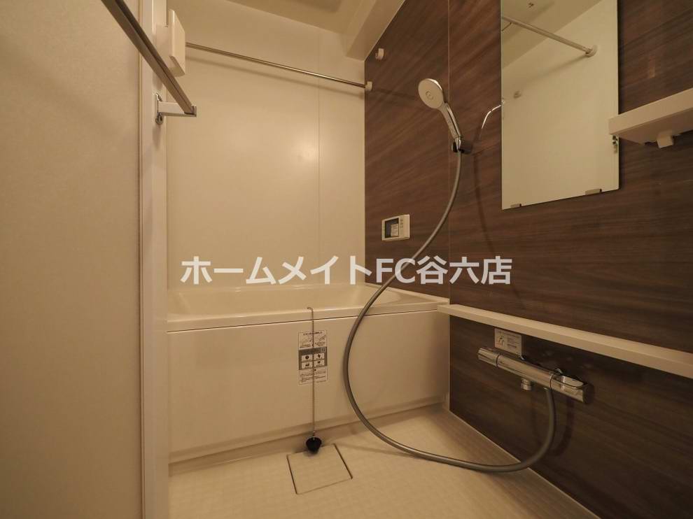 バス・シャワールーム