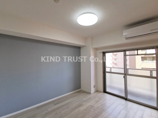 居室・リビング　ゆったりとした居間です