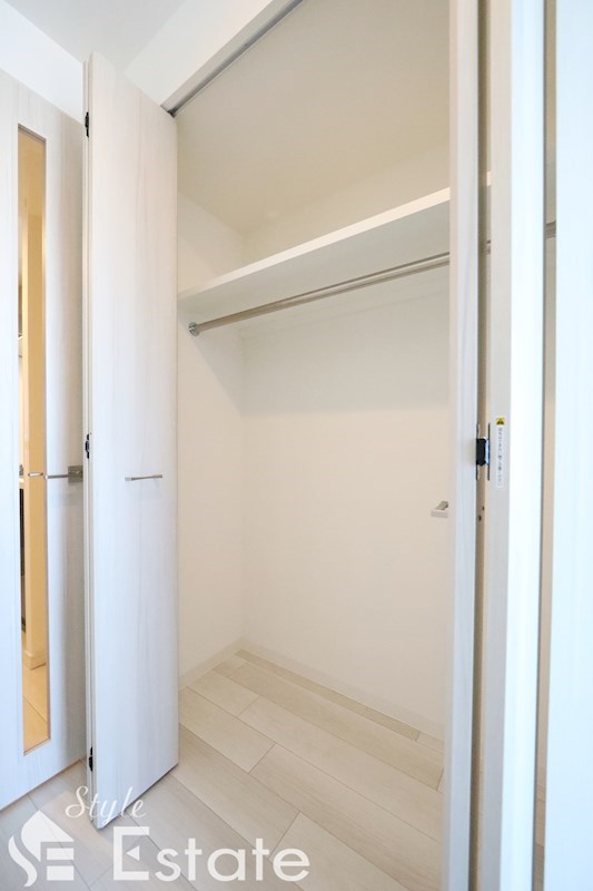 収納　クローゼット