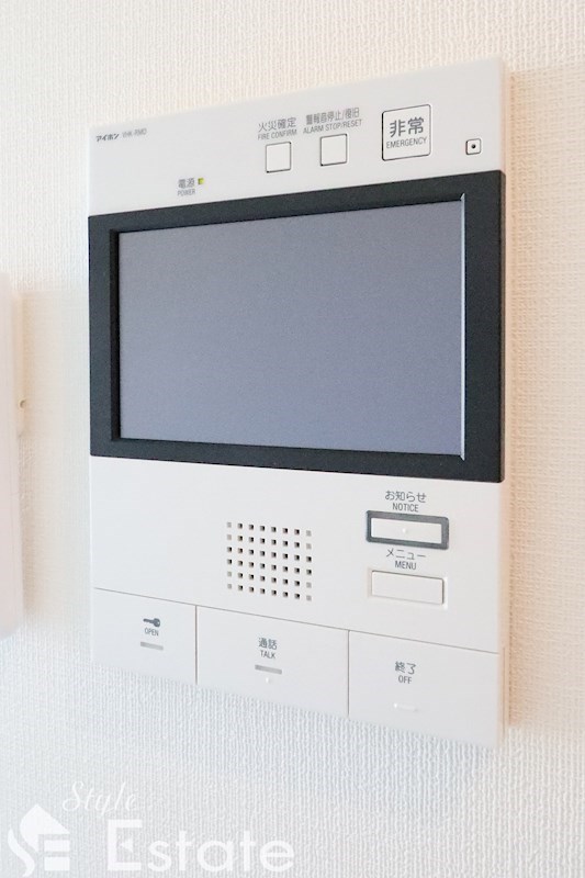 セキュリティ　モニター付きインターホン
