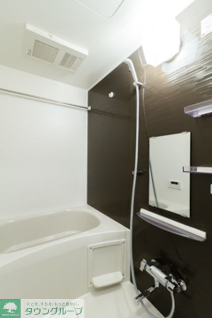 バス・シャワールーム　※写真は同タイプ住戸です。