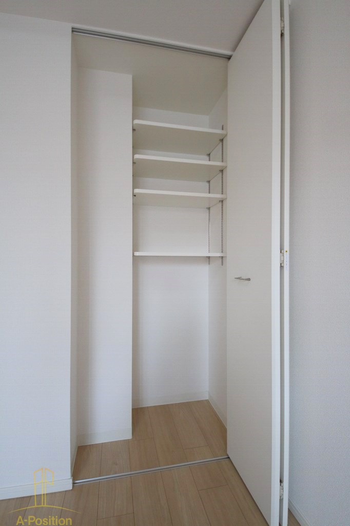 収納　エス・キュート梅田中崎町