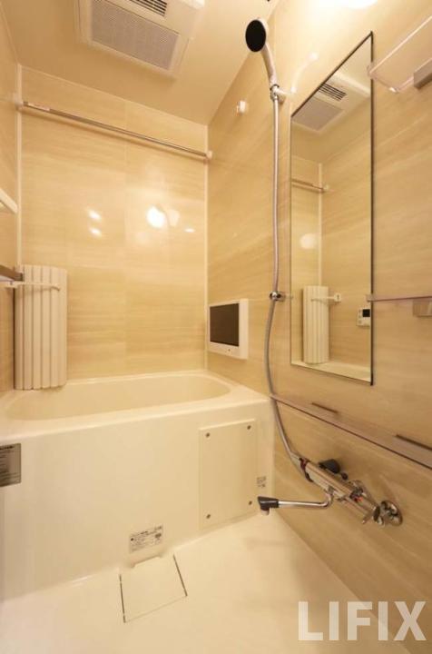 バス・シャワールーム　風呂