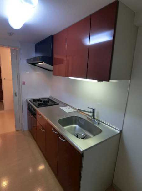 キッチン　3口コンロのシステムキッチン！