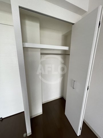 収納　レジデンス靭公園　クローゼット