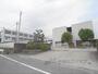 中学校　南桑中学校（中学校）まで2100m