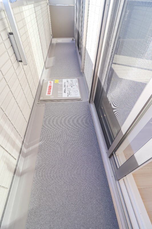 バルコニー　図面と現状に相違がある場合には現状を優先