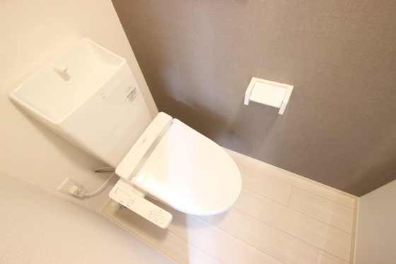 トイレ　※別部屋の写真です