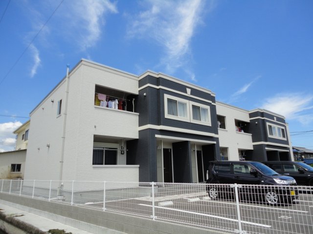 建物外観　外観写真（昼）