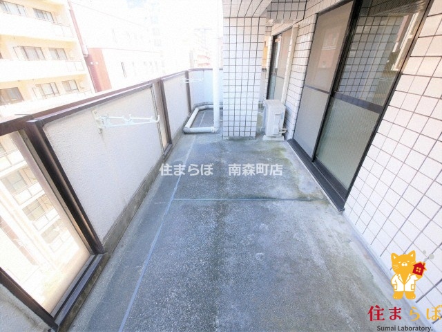 バルコニー　「毎日をちょっと丁寧にする一歩を、一緒に。」