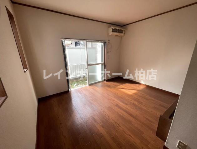 居室・リビング　使いやすい居間です