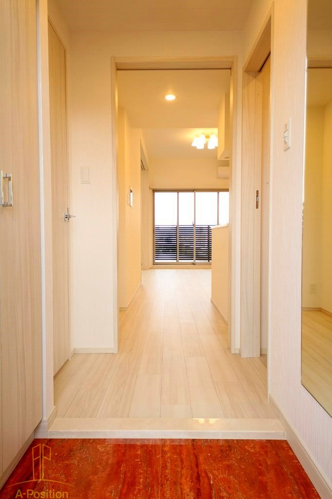 玄関　プレジオ天神橋ASIAN