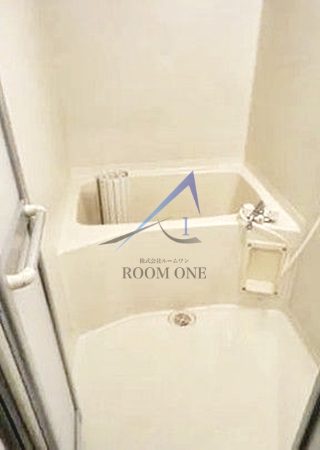 バス・シャワールーム　お風呂です。