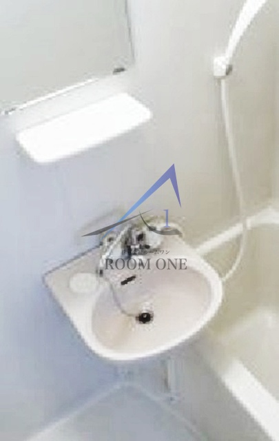 洗面設備　洗面台です。