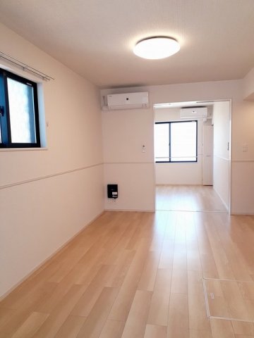 居室・リビング　おしゃれな居間です