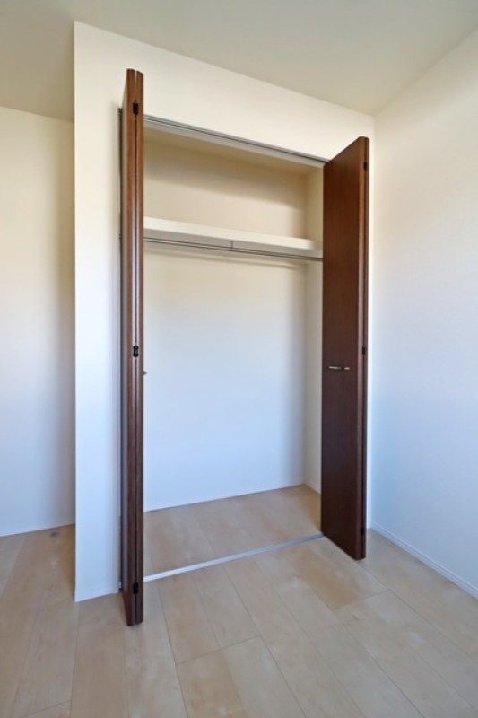 収納　図面と現状に相違がある場合には現状を優先