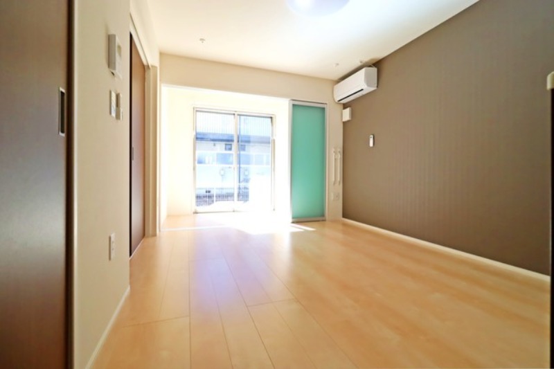 居室・リビング　図面と現状に相違がある場合には現状を優先