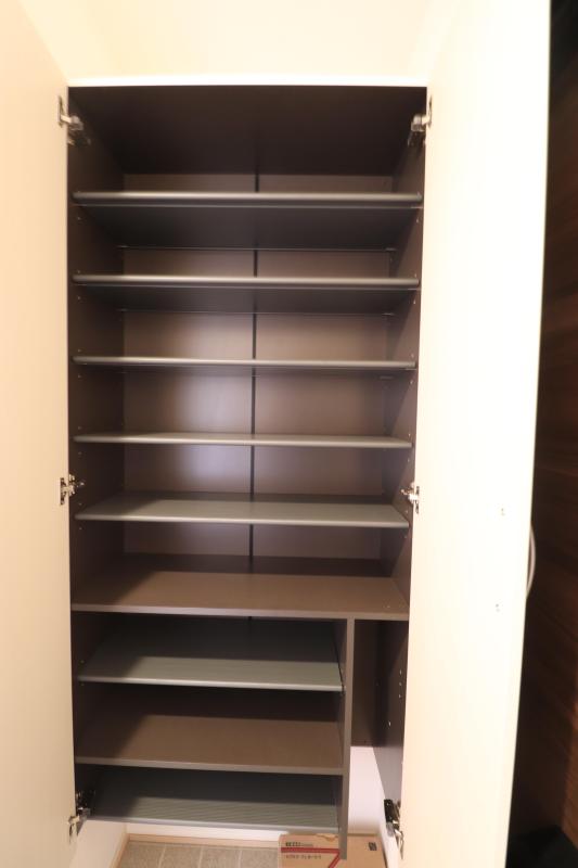 その他　玄関のシューズボックス