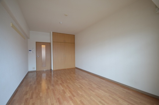 居室・リビング　別号室の写真です。