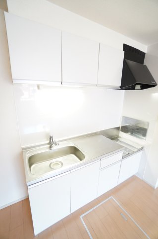 キッチン　※同物件・同タイプの写真です。