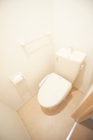 トイレ　※同物件・同タイプの写真です。