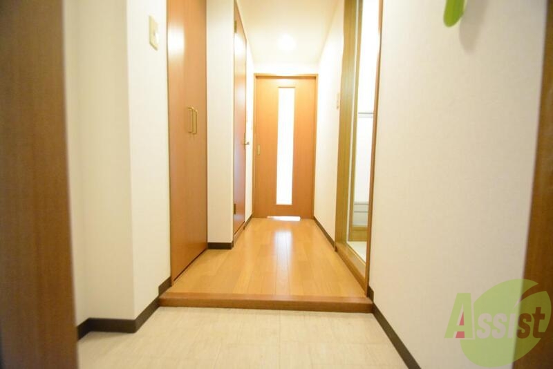 玄関　シューズボックスあります