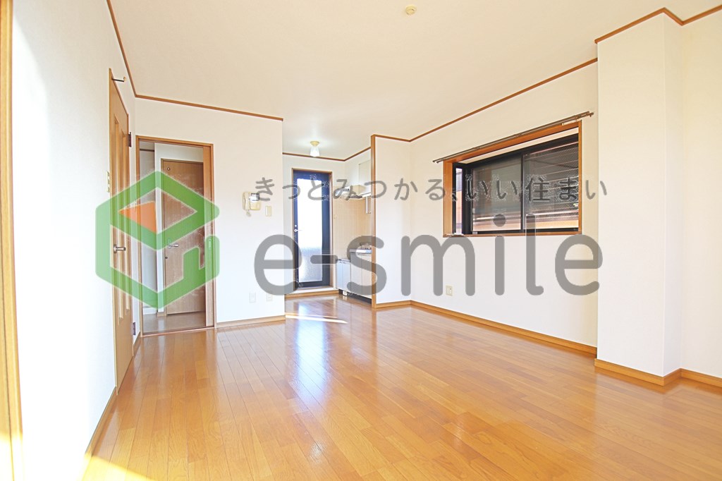 居室・リビング　使いやすい居間です