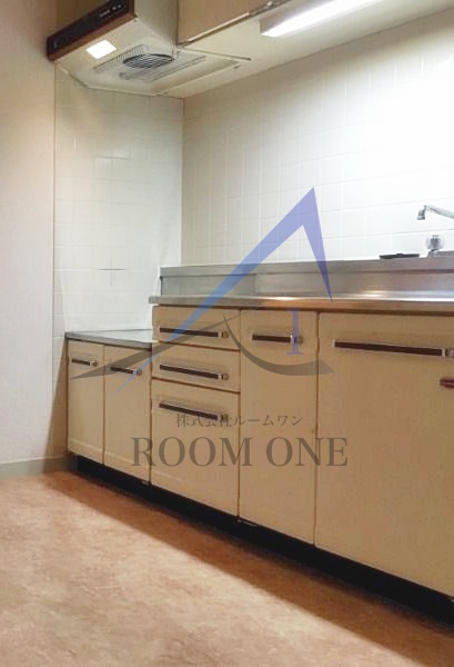 キッチン　キッチンです。