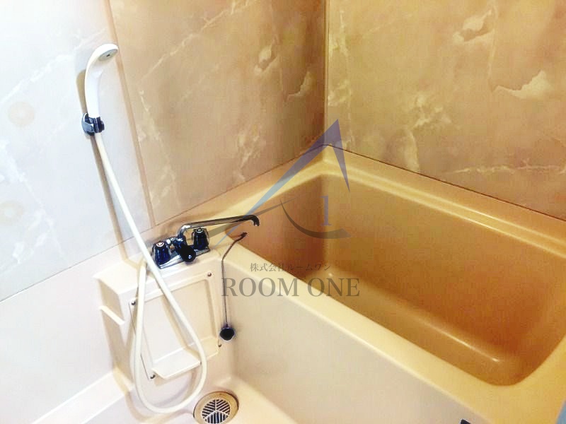 バス・シャワールーム　お風呂です。