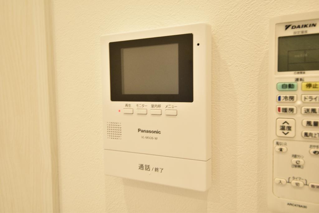 セキュリティ　カメラ付インターホン