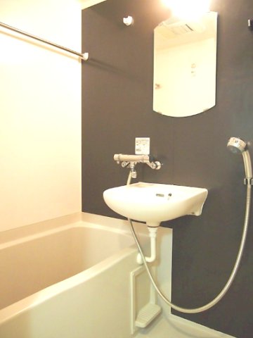 バス・シャワールーム　風呂
