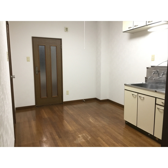 キッチン　DK（6帖）の様子