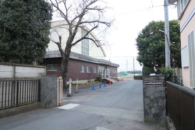 中学校　あきる野市立秋多中学校（中学校）まで300m