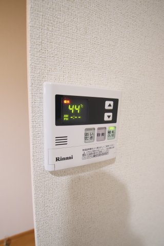 その他設備　給湯器