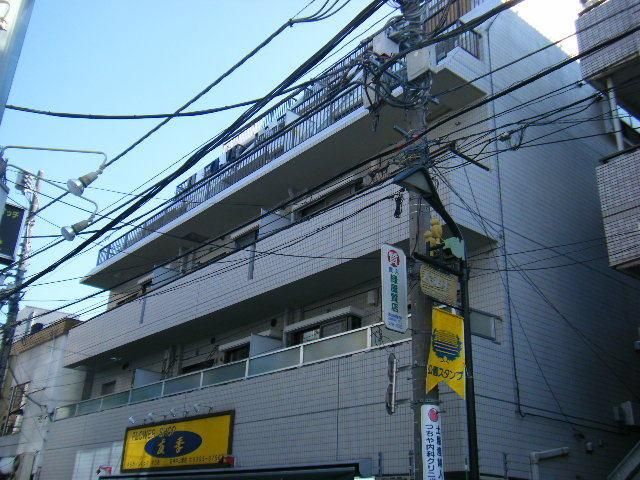 バルコニー　★駅徒歩3分★