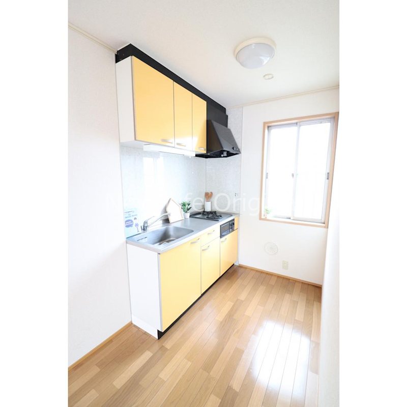 キッチン　収納充実のキッチンで水回りもすっきり使えます。