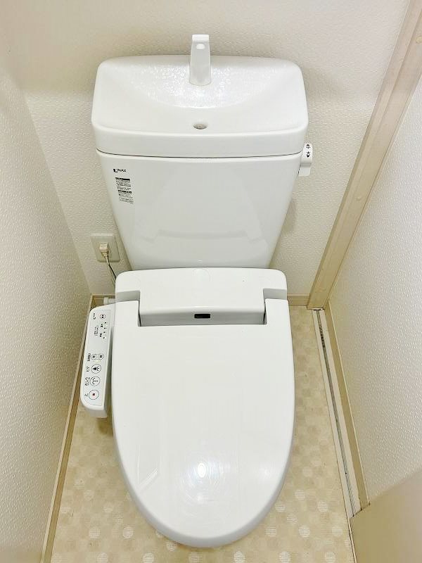 トイレ　★温水洗浄便座付トイレ★