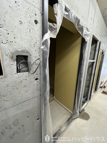 セキュリティ　工事中（２０２３年２月３日時点）の１０２号の写真です。内装・