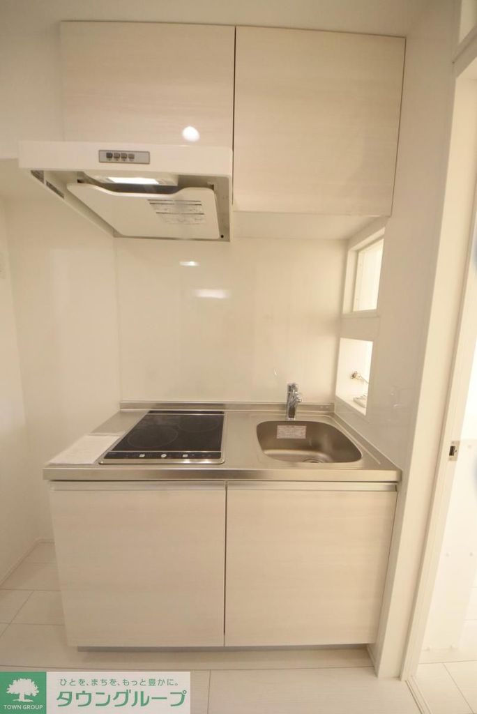 キッチン　キッチンの色は2種類です。