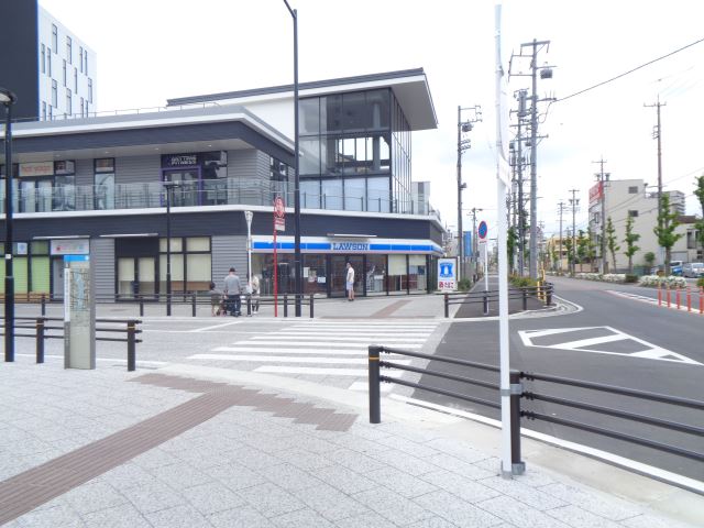 コンビニ　ＯＴＯ　ＲＩＶＥＲＳＩＤＥ　ＴＥＲＲＡＣＥ（コンビニ）まで580m