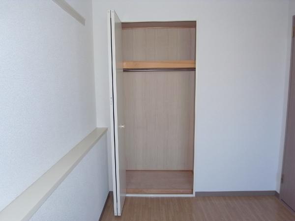 収納　クローゼット