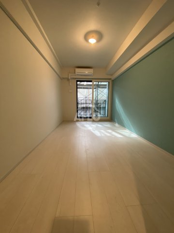 居室・リビング　THE MUSIC COURT　洋室