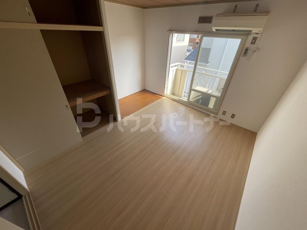 居室・リビング　※参考画像