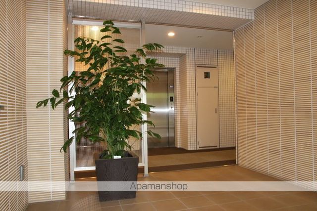 ロビー　ロビー