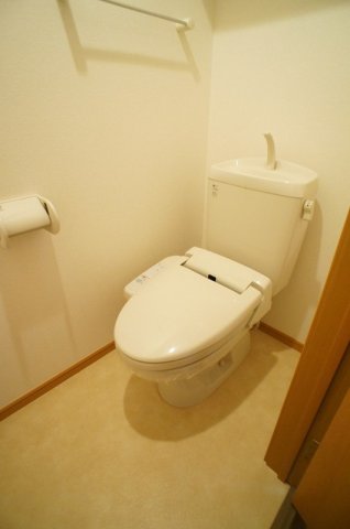 トイレ　トイレもきれいです